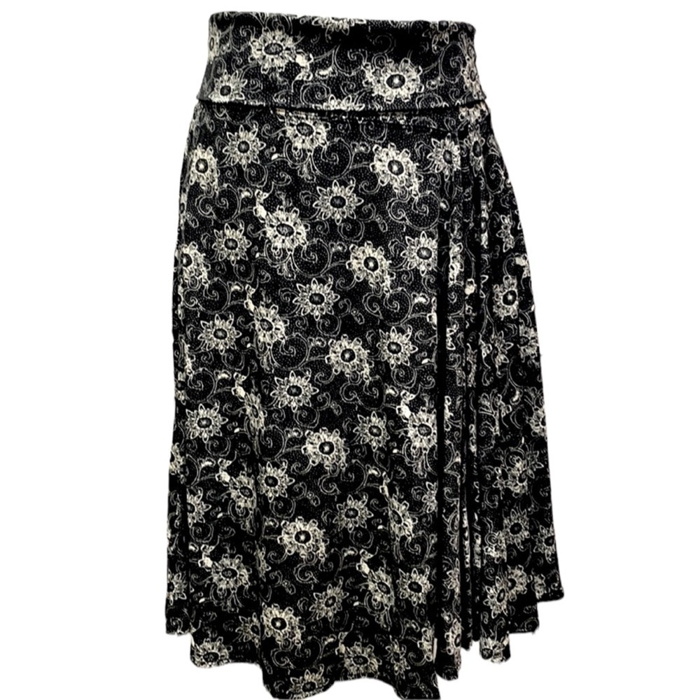 Max Studio Floral Skirt